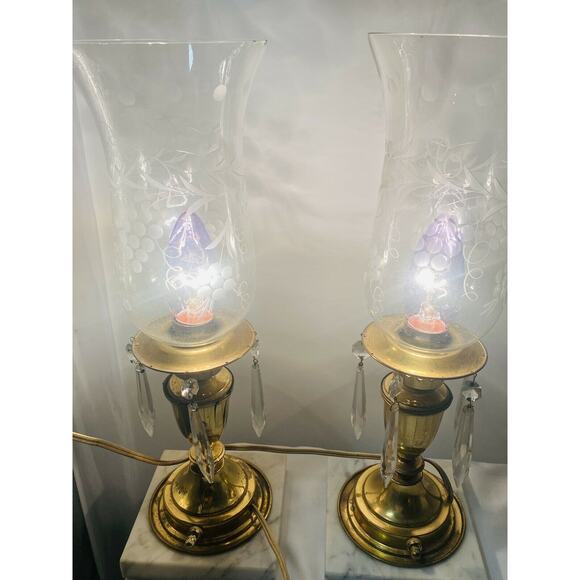 2 Hollywood Regency Candle Lamps MCM Hurricane Marble Brass w Glass Prisms 16" - Picture 3 of 12
